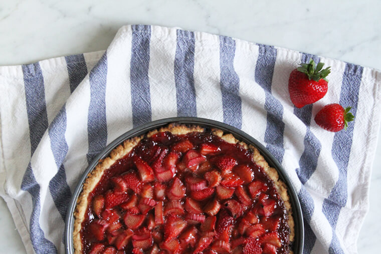 strawberry-rhubarb-pie