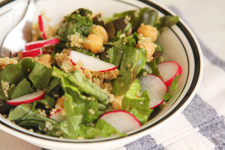 lemon-quinoa-and-chickpea-salad