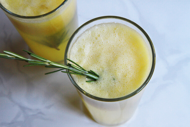 rosemary-infused-limeade